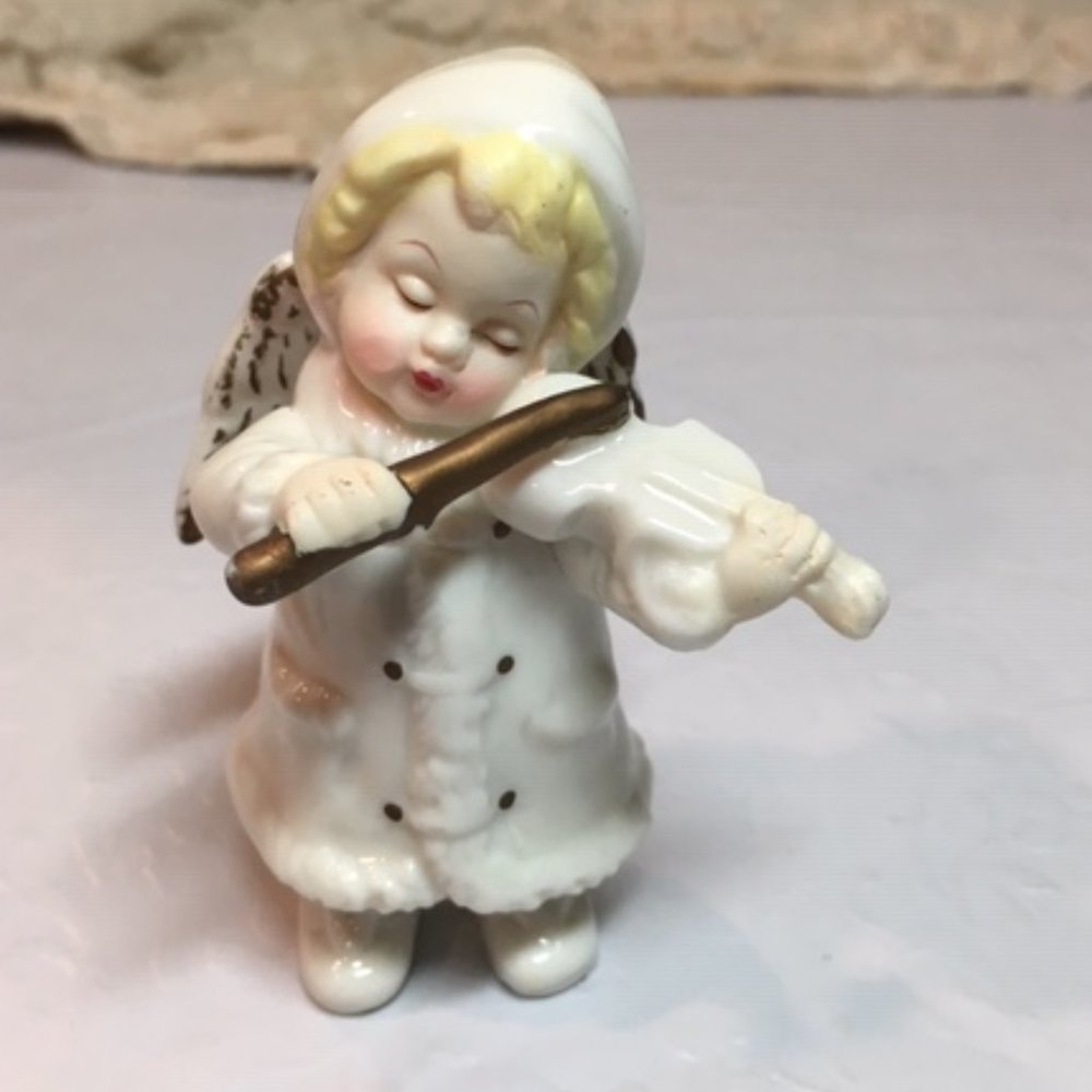 VTG Grandeur Noel Porcelain Angel Figurine Playing The Violin Collectible 3"